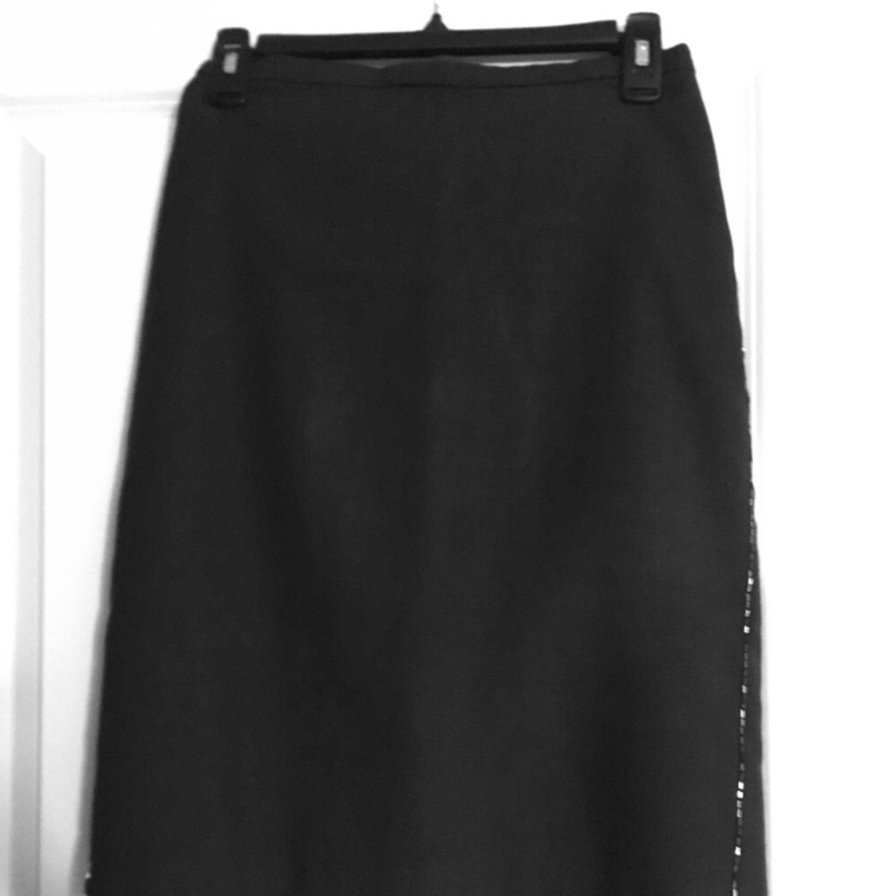 Dark grey pencil skirt with side sequence